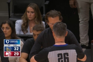 啊这~库明加替补登场后 勇士连续抢断反击打出9-0反超比分