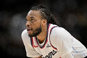 26岁54天！加兰成快船队史单场40+10助最年轻球员 超越的是保罗