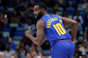 小哈达威：我若说没想过最佳第六人 那是在撒谎 这与球队成功相关