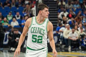 加尔扎：很荣幸能成为绿军的一员 找到节奏完成配合真的很享受