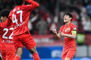 沪媒：海港恐怕要面临英博严防死守，两队纸面实力差距显而易见