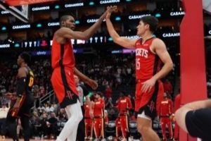 火箭斩鹰十一连：点石成金谢泼德？