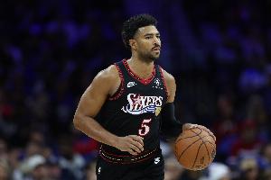 全能表现！格莱姆斯20中10拿下27分5板7助 上半场独得20分