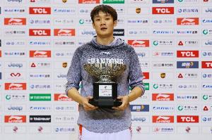 CBA官博：两届常规赛MVP丁彦雨航宣布退役 祝愿四字外援一切顺利