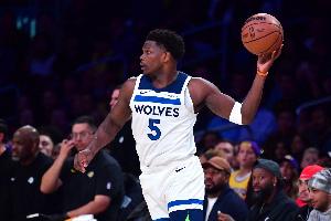 Shams：和联盟很多人聊过 若扩军森林狼最可能被划去东部