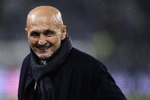 意媒：尤文图斯已与斯帕莱蒂达成续约协议，合同至2028年