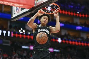 17号秀！贝兰热12中9砍24分12板7帽 三项均为生涯新高